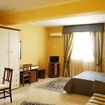 Greta Hotel 3*
